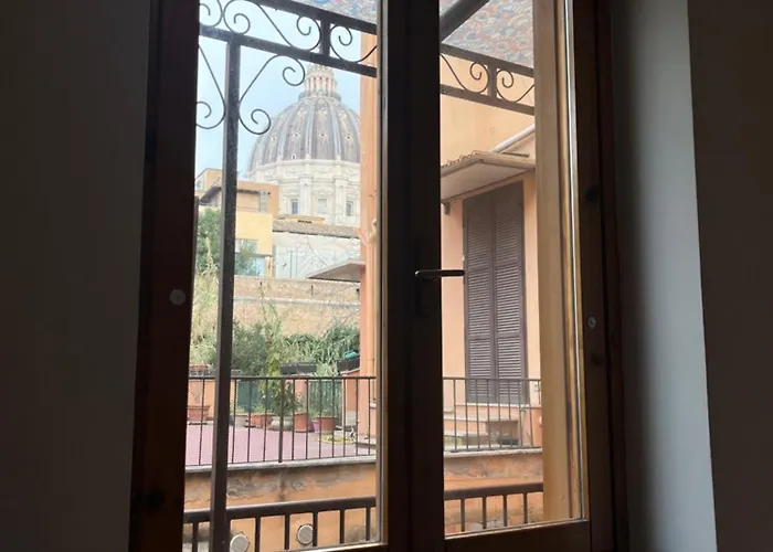 Vista Cupola House *